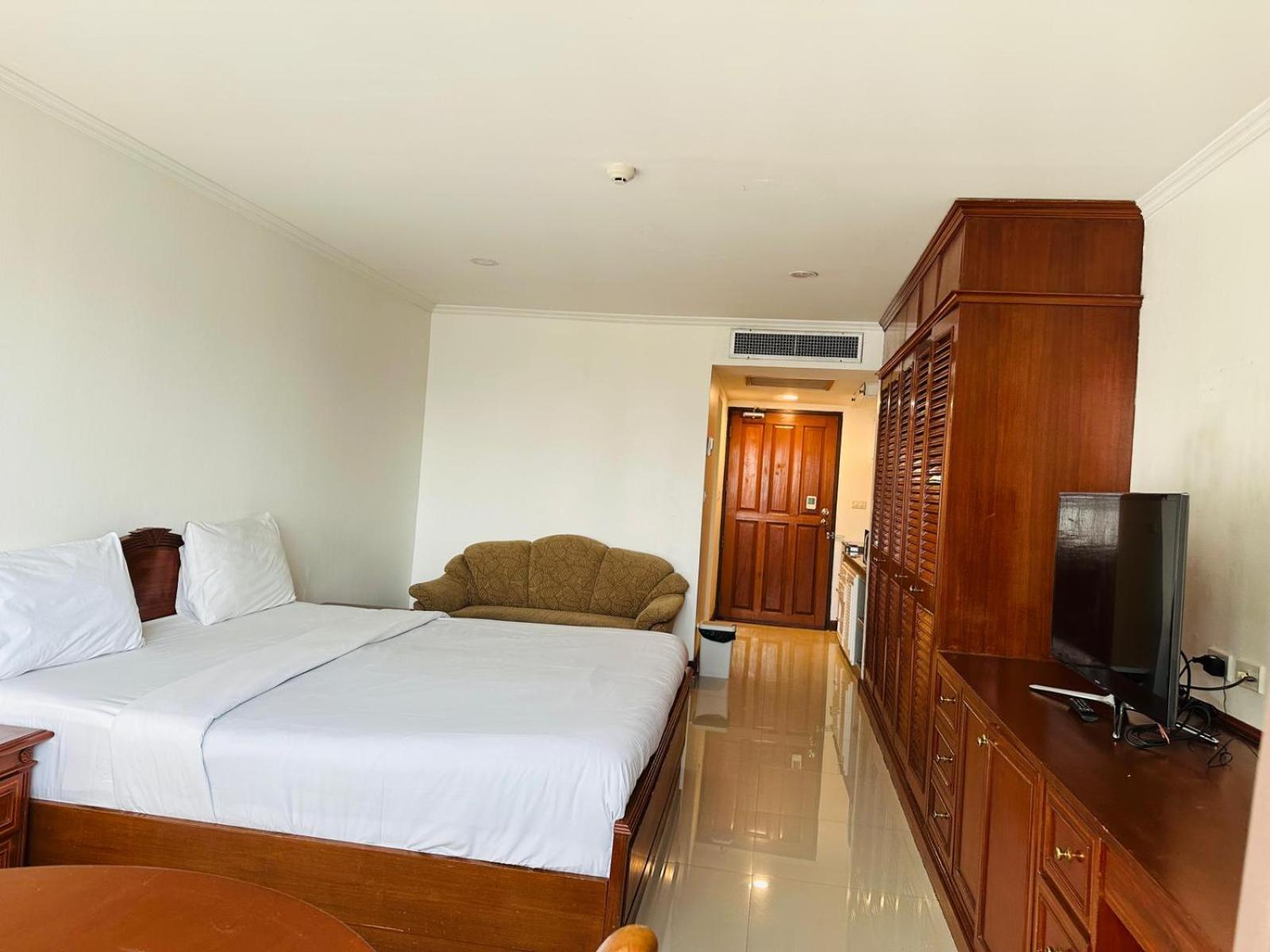 Appartement Rent Omni Tower Apartments Nana Bangkok - Prime Sukhumvit Location Bangkok