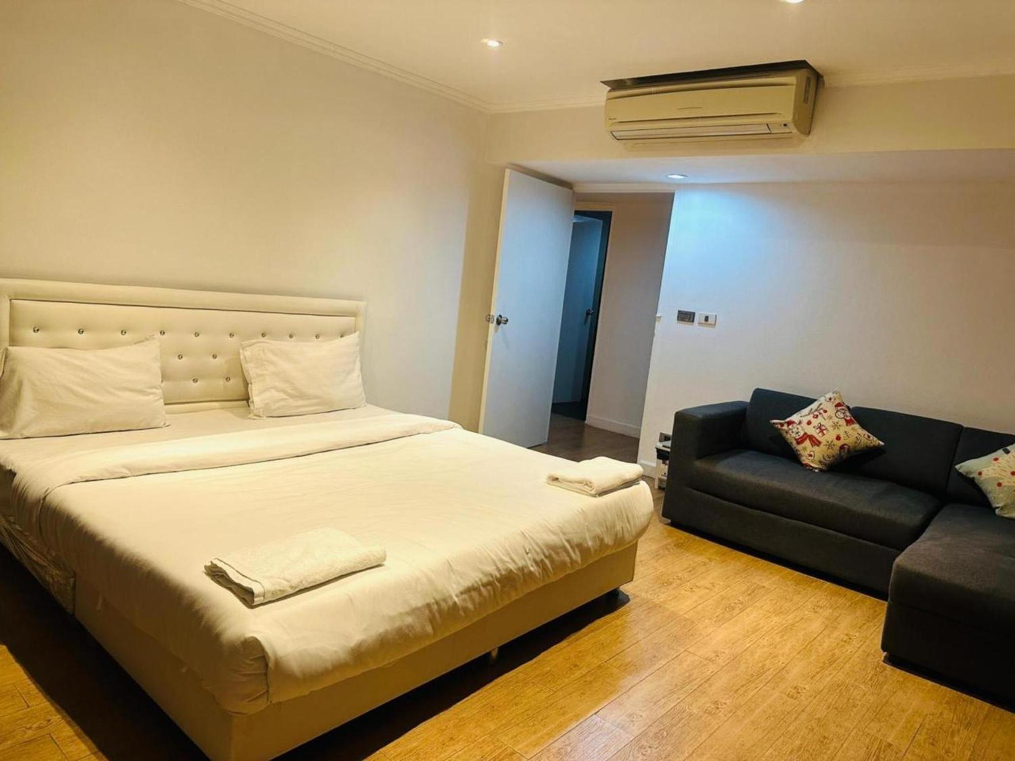 Rent Omni Tower Apartments Nana Bangkok - Prime Sukhumvit Location Appartement *