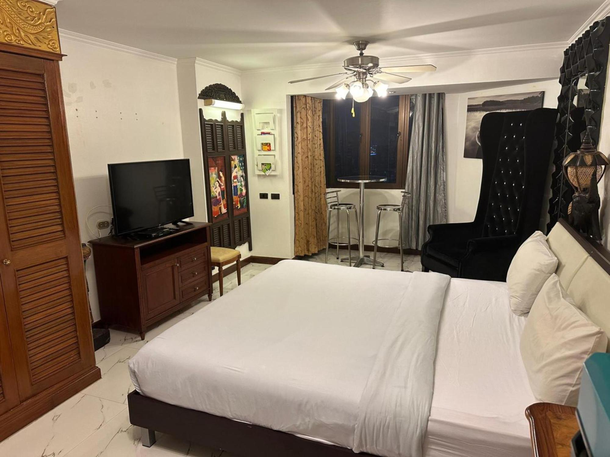 Appartement Rent Omni Tower Apartments Nana Bangkok - Prime Sukhumvit Location Bangkok