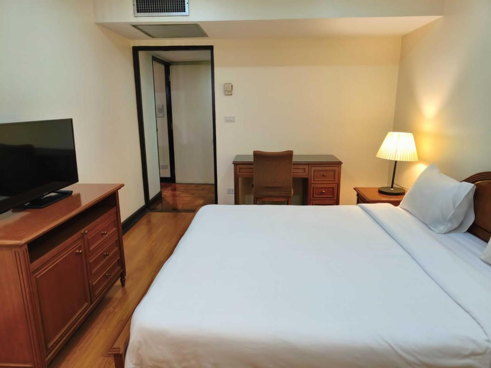 Appartement Rent Omni Tower Apartments Nana Bangkok - Prime Sukhumvit Location Bangkok