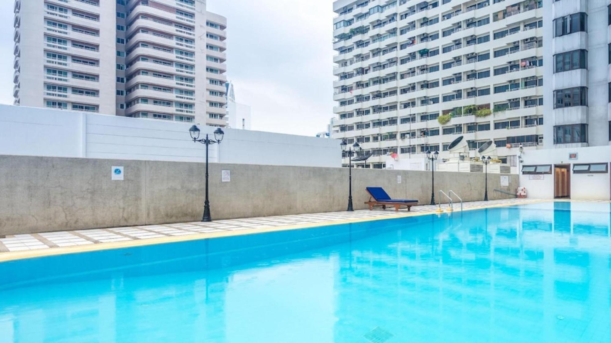 Rent Omni Tower Apartments Nana Bangkok - Prime Sukhumvit Location * Bangkok