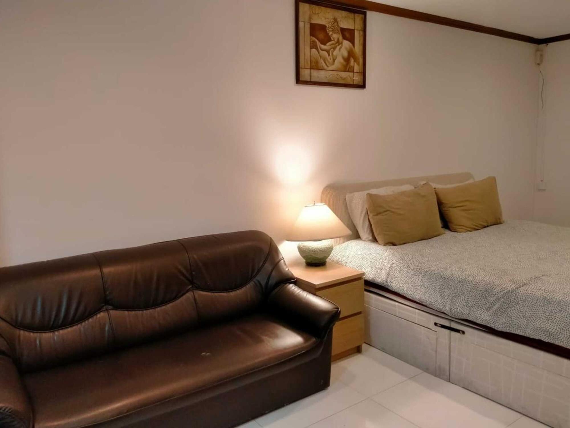 Appartement Rent Omni Tower Apartments Nana Bangkok - Prime Sukhumvit Location *