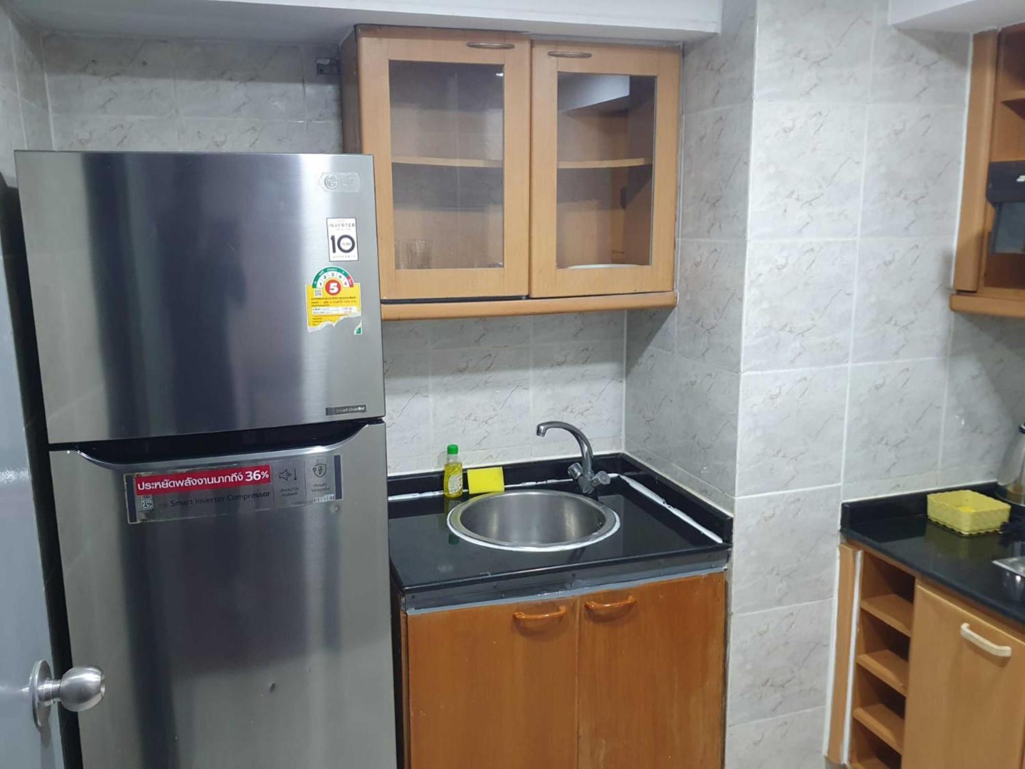 Appartement Rent Omni Tower Apartments Nana Bangkok - Prime Sukhumvit Location