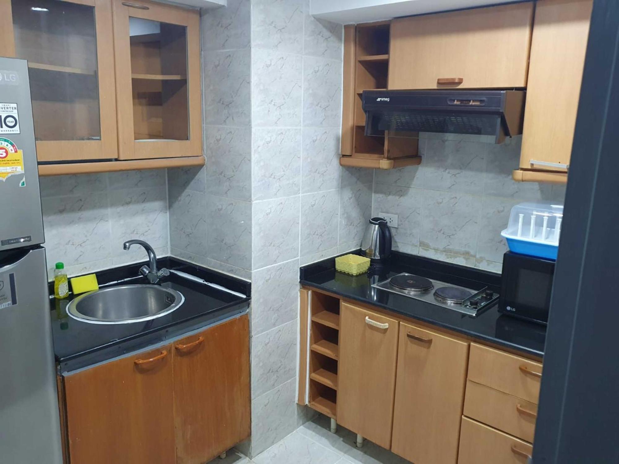 Rent Omni Tower Apartments Nana Bangkok - Prime Sukhumvit Location *
