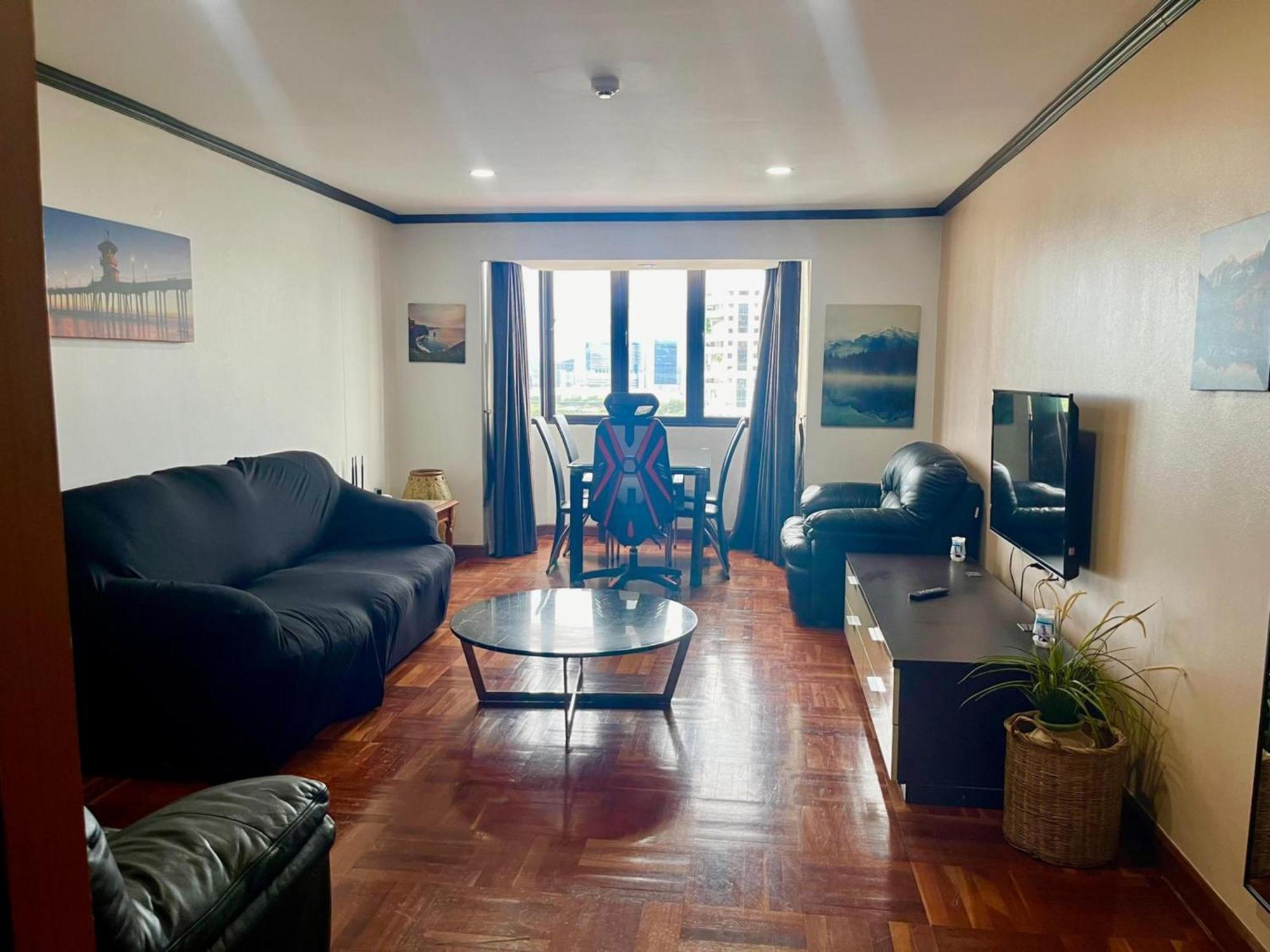 Rent Omni Tower Apartments Nana Bangkok - Prime Sukhumvit Location