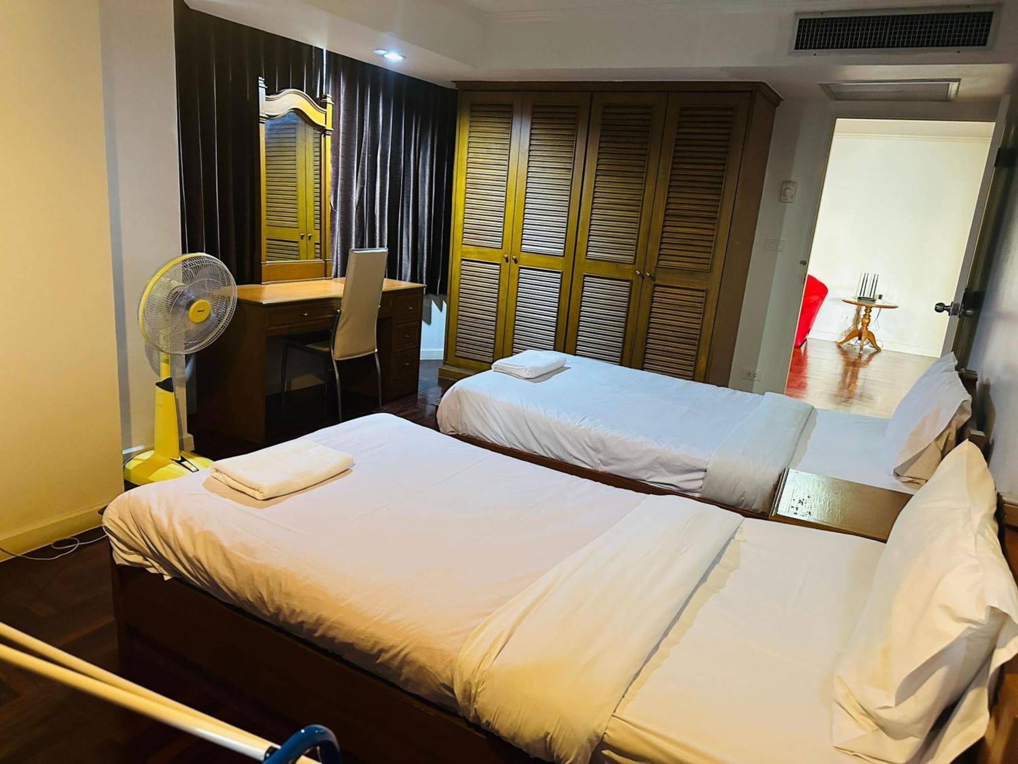 Rent Omni Tower Nana - Prime Sukhumvit Location Bangkok