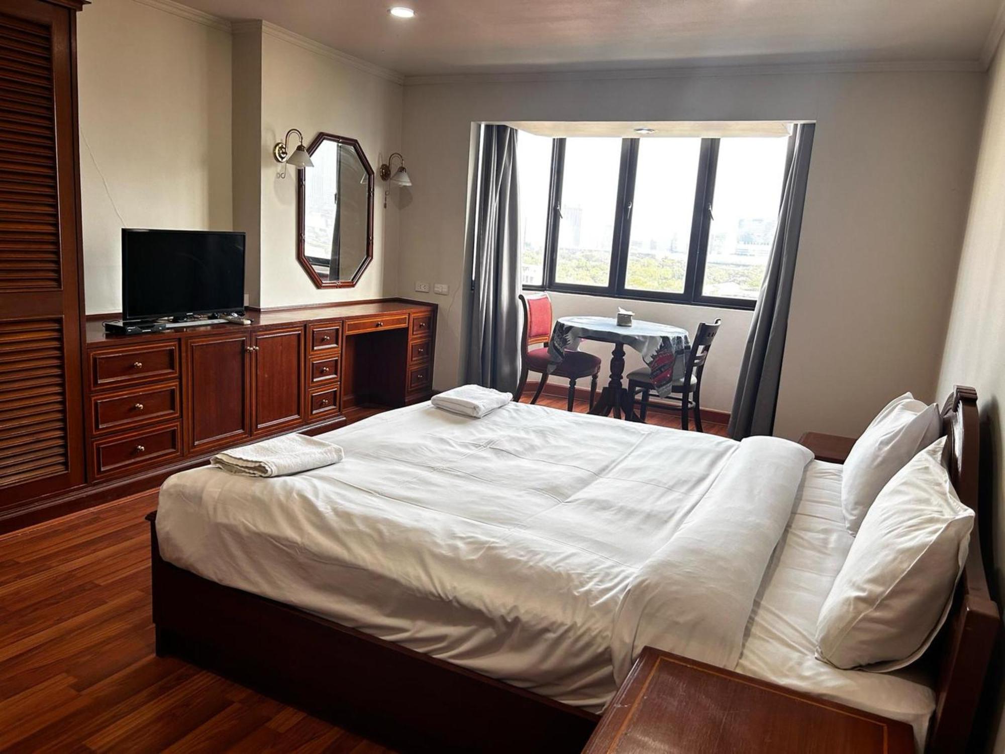 Appartement Rent Omni Tower Nana - Prime Sukhumvit Location *